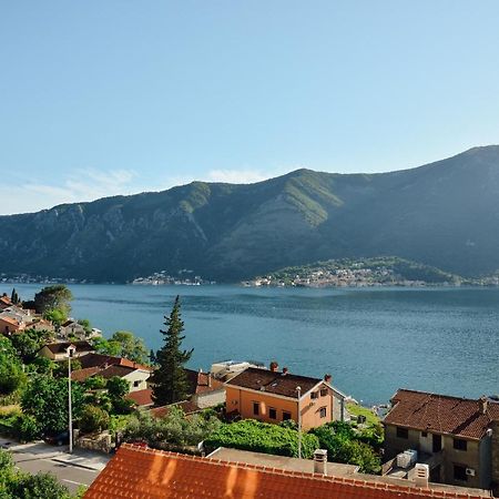 Ily Apartment With Sea View Kotor Eksteriør bilde