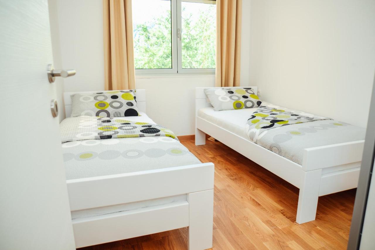 Ily Apartment With Sea View Kotor Eksteriør bilde